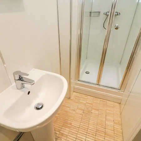 Keartons - Buttertubs *